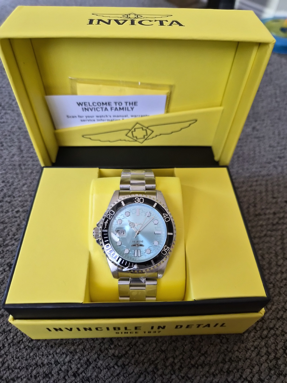 Invicta Pro Divers Watch with Light Blue Dial New